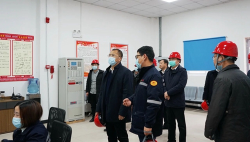松滋市委副書記、市長(zhǎng)陳良帶隊(duì)到松滋肥業(yè)調(diào)研(圖1)