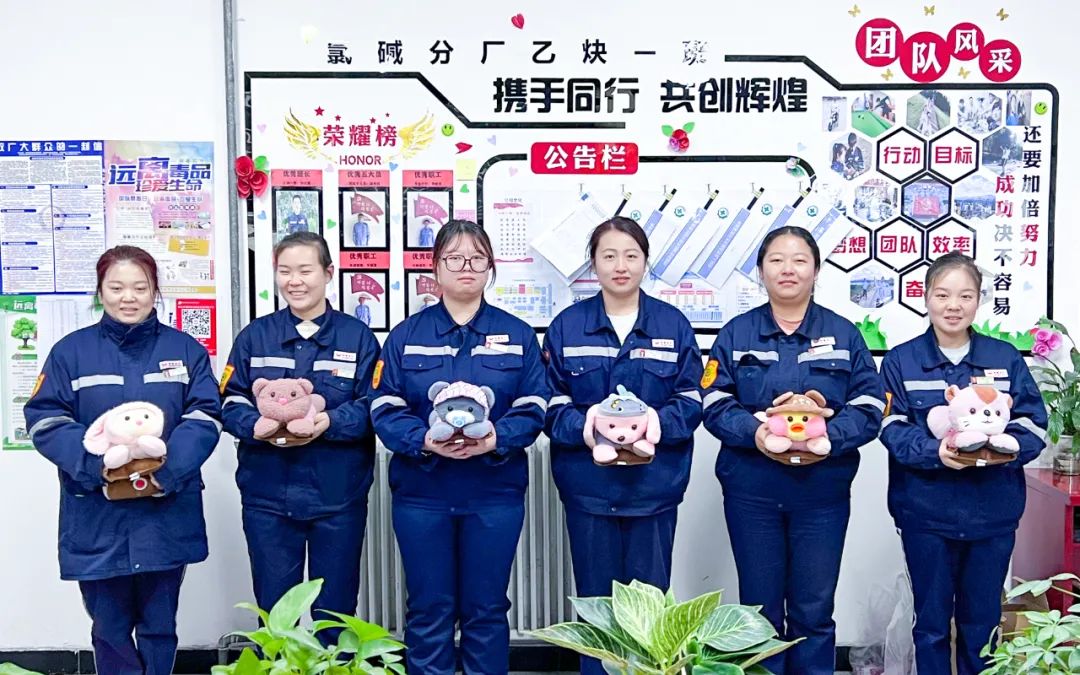 新疆宜化乙炔車間運行一班：立足崗位強(qiáng)技能，凝心聚力創(chuàng)佳績(圖3)