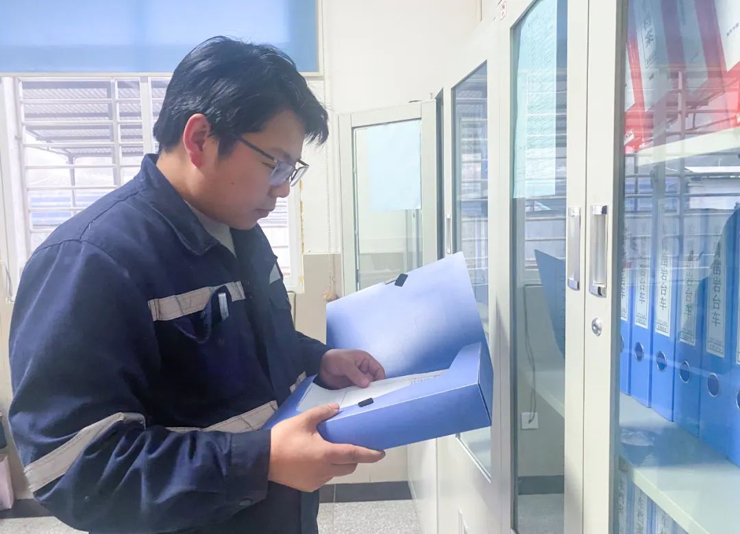 宜化礦業(yè)郭倉(cāng)?。簼M腔熱愛(ài)向機(jī)電，一片初心為礦山(圖5)