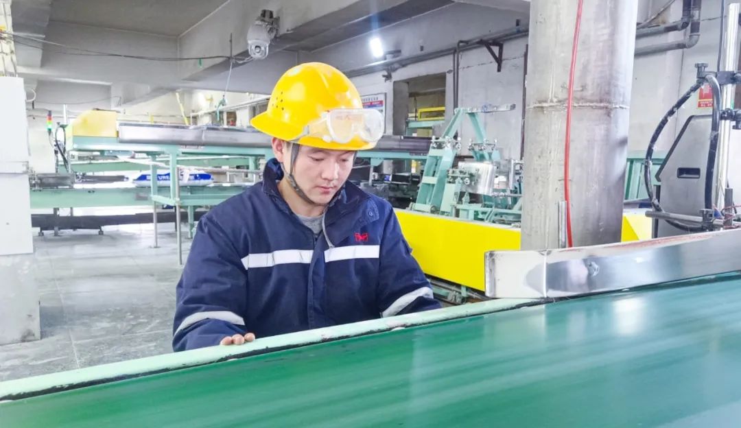 【宜化榜樣】新疆天運陳寶斌：善于鉆研敢擔(dān)當，凝聚力量勇拼搏(圖5)