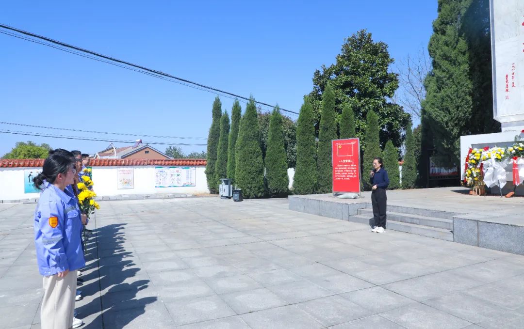 傳承紅色基因賡續(xù)紅色血脈！松滋肥業(yè)開(kāi)展清明祭英烈主題黨日活動(dòng)(圖3)