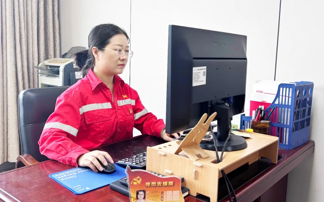 【宜化榜樣】化機公司牛艷嬌：恪盡職守勇擔當，廉潔自律揚清風(圖3)