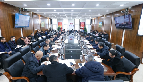 集團(tuán)黨委傳達(dá)學(xué)習(xí)中央和省市紀(jì)委全會精神，安排部署貫徹落實(shí)工作
